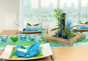 Tischdeko blau grün Feier