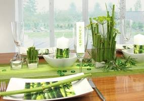 Tischdeko weiß grün Feier