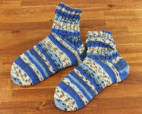 Sockenwolle 4fädig blau Jacquard 100g schadstoffgeprüfte Qualität