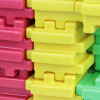 Steckwürfel Spiel PLAYCUBE 80 Teile Bausteine für Kinder ab 2 Jahren